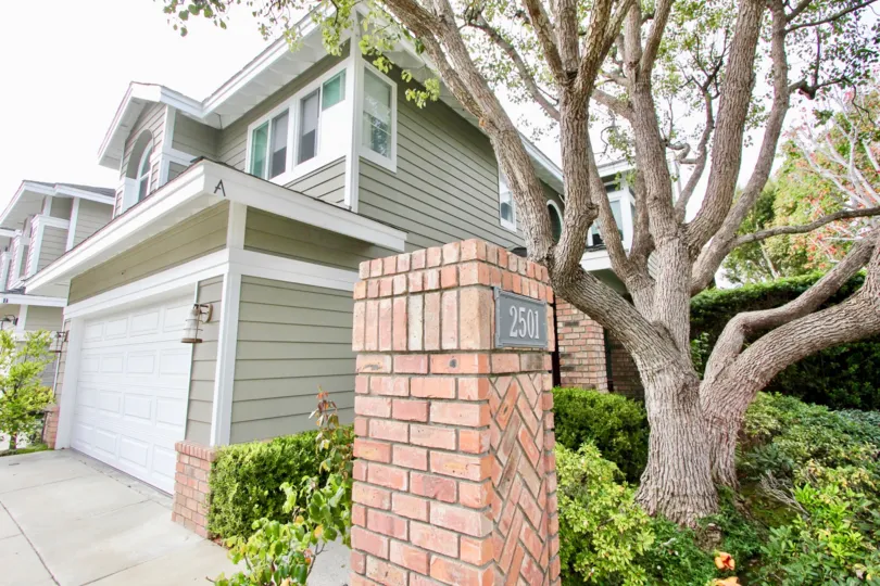 Beacon Court a quiet community in Newport Beach, California.
