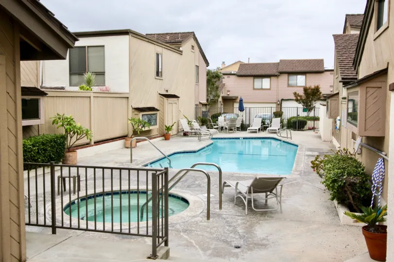 a warm day in the newport glen with house that has swiming pool
