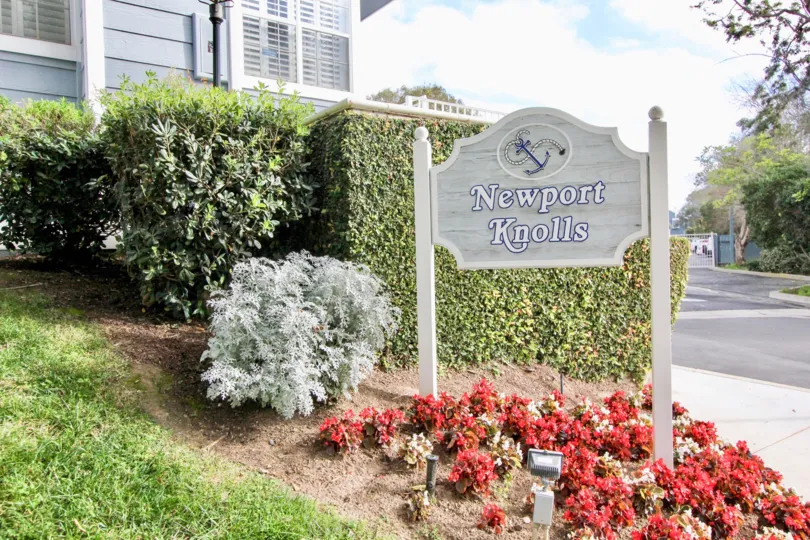 amazing homes at Newport knolls in Newport Beach, Californi