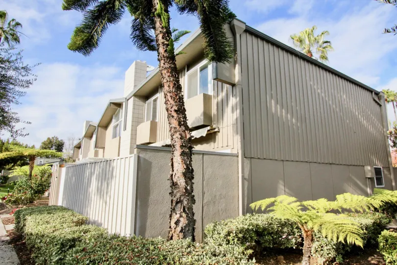 the park lido is a unity of more houses in newport beach in ca