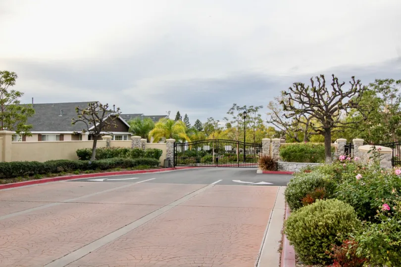 The entrance gate of the Huntington community in Orange, CA.