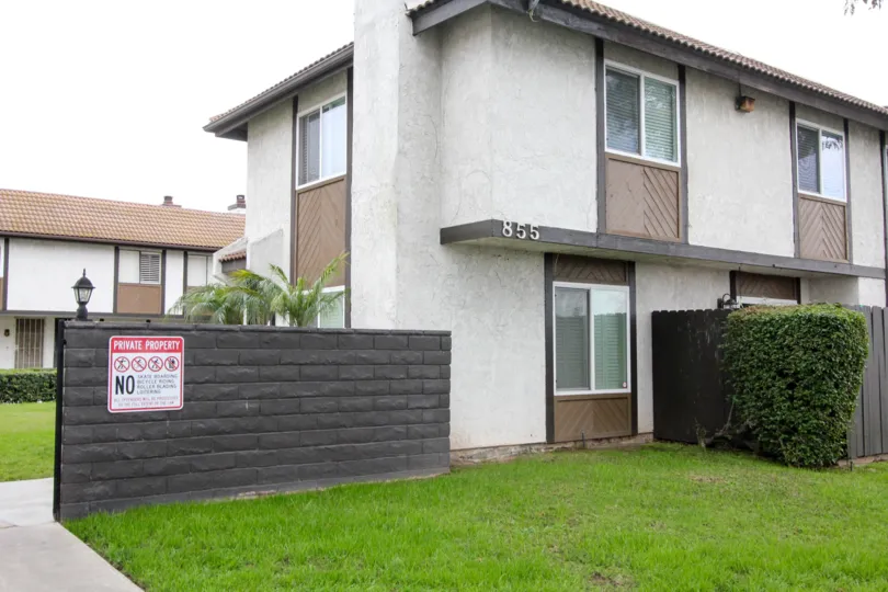 A building in the Lemon Tree community in Orange, CA.