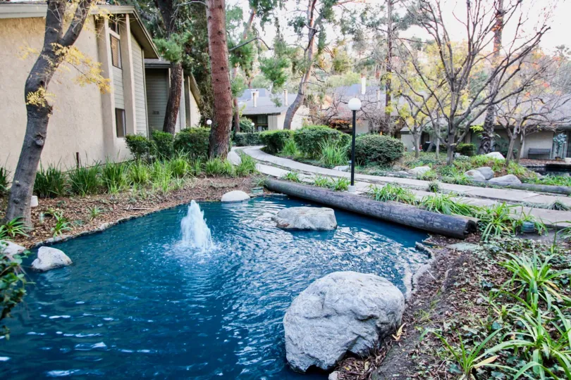A house in the orange lakes is elegant with natural landscape, trees, ponds, lakes, plants with excellent natures look in that city.