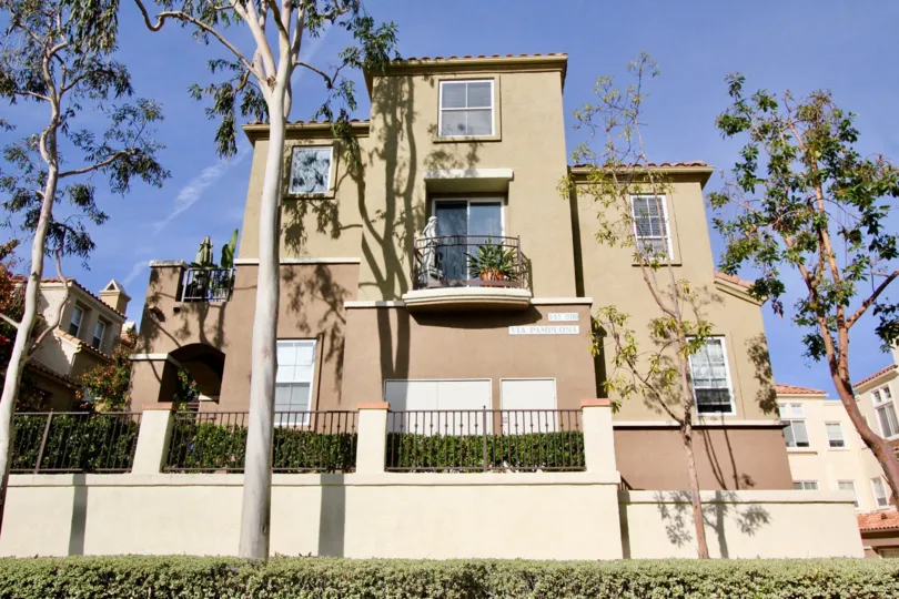 A well maintained community of Barcelona in Rancho Santa Margarita, California.