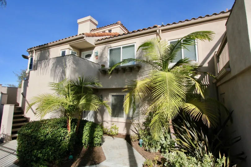 Shaded entrance at condo in the community of Brisa del Lago I in Rancho Santa Margarita.