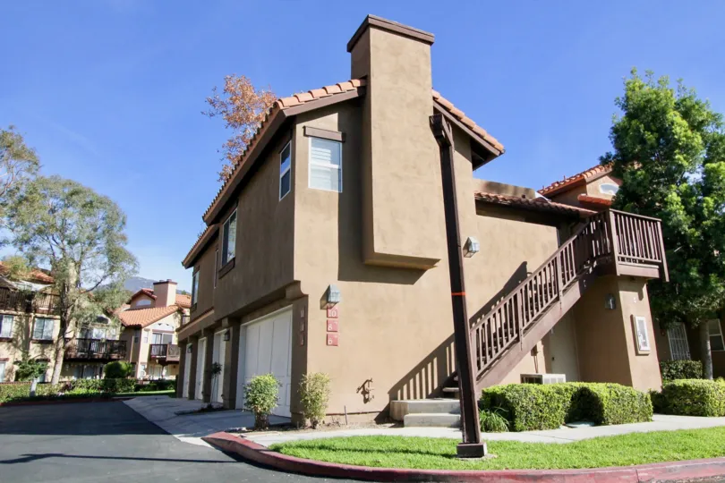 A brown house in Brisa del Lago II in Rancho Santa Margarita, CA