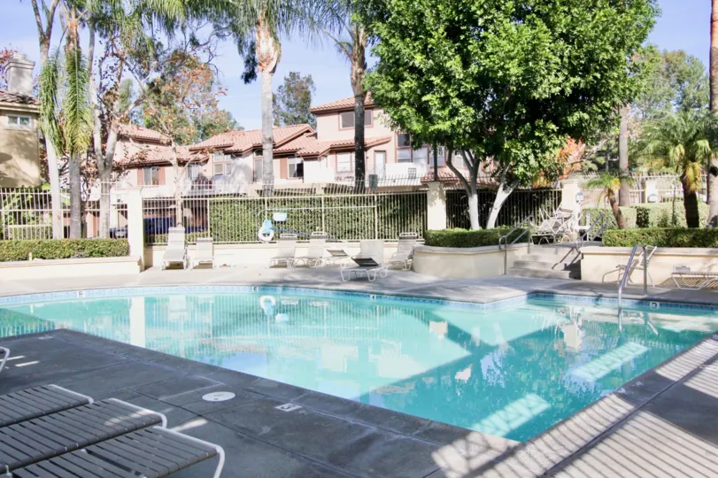 the cabo vista is a fabulous swimming pool of the rancho santa margarita city in california