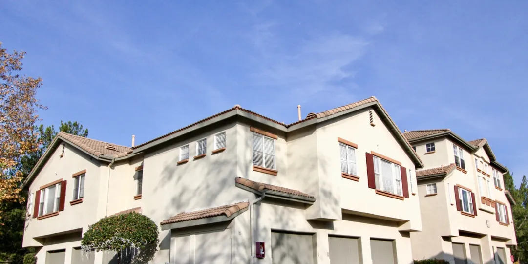 Multi family housing with garages in the community of Dakota in the City of Rancho Santa Margarita, California