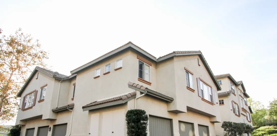 Row of condos in the Dakota in Rancho Santa Margarita, CA