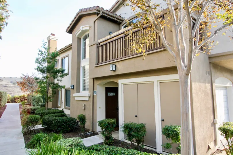 Row of condos in La Ventana at Rancho Santa Margarita, CA