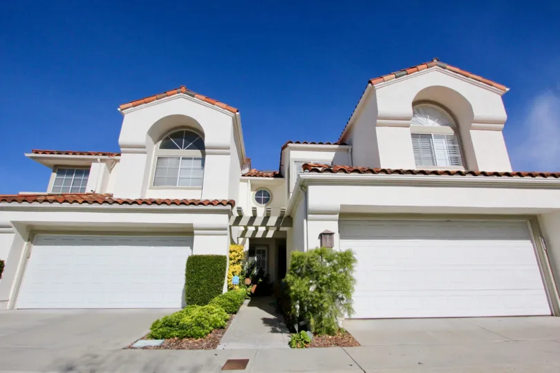 A sunny day in the front yard of a house in the Marbella community in Rancho Santa Margarita, CA