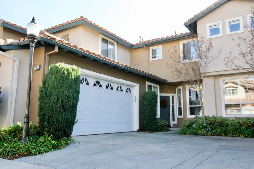 Ample of space near villa with parking in Sausalito of Rancho Santa Margarita