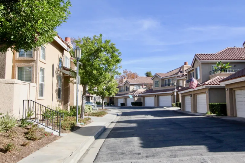 Peacful streets of the Sonoma Court community on a bright, sunny day