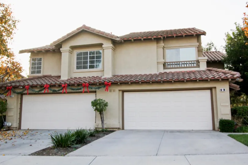 THE HOUSE OUTLOOK IS VERY NICE IN TIERRA LINDA FOR SEEING