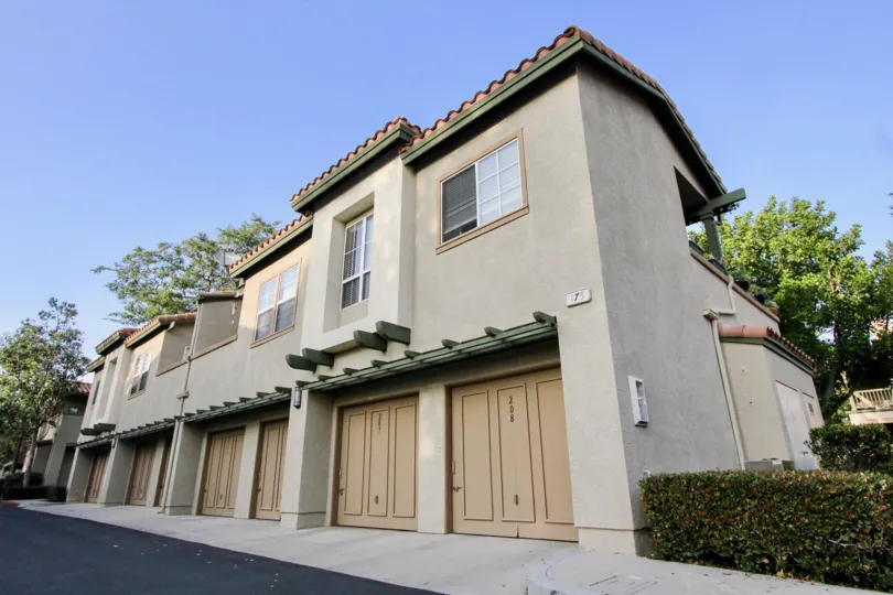 Well maintained community of Tijeras Creek Villas in Rancho Santa Margarita, California.