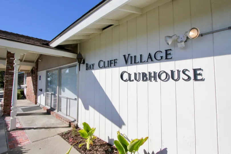Bay Cliff Village is an intimate oceanside community set in California's beautiful Orange County. This quiet enclave is ideal for older homebuyers who value location over community amenities. Homes are a short walk from the ocean and within minutes of rec