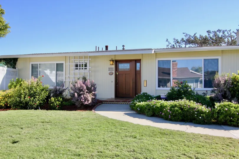 Bay Cliff Village is located in the San Clemente North area of San Clemente, California. The community is one of three neighborhoods that is solely dedicated for seniors older than 55 years old. This is the smallest senior community that dates back to the
