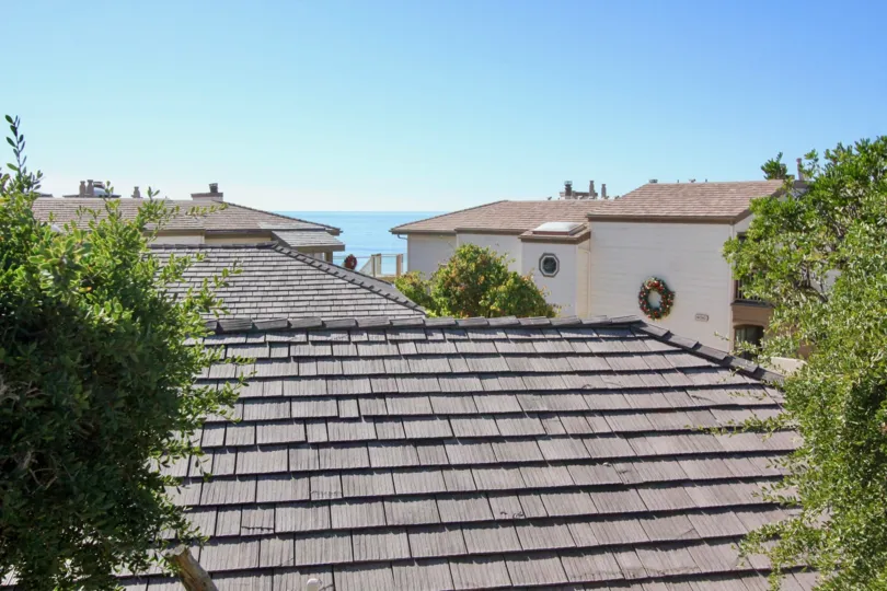 driftwood bluffs is a brick stone topper of the san cleemente city in california