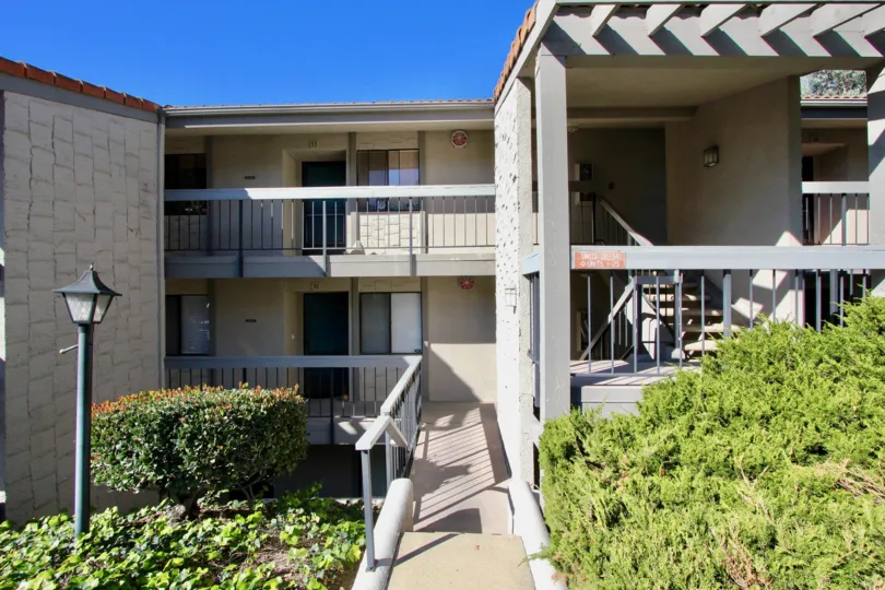 Great communal apartment in Horizon in Sunny California
