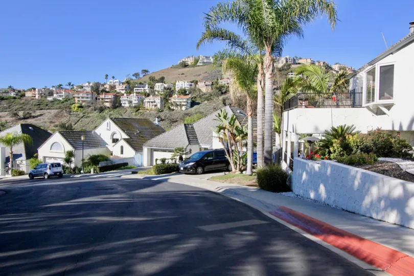 the las maeias is a mountain mould area of the san clemente in california