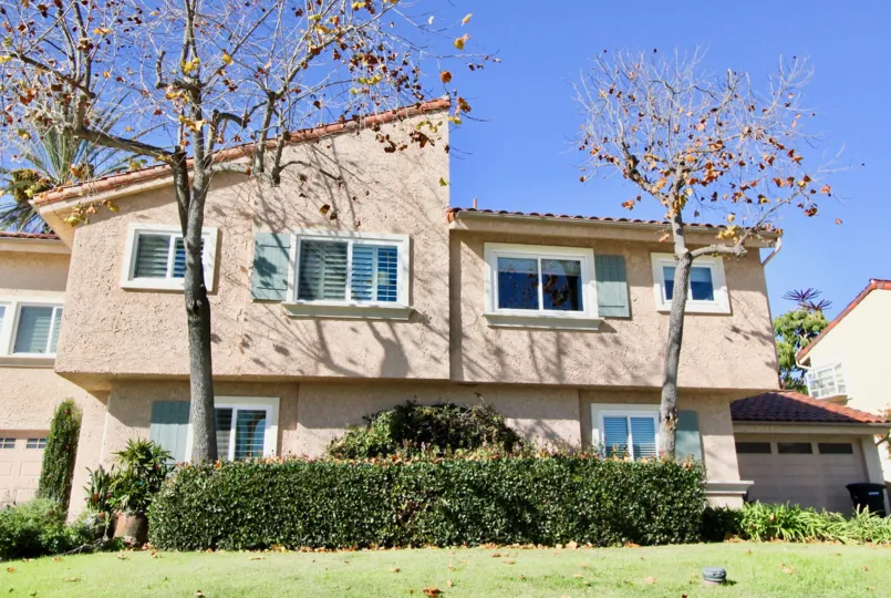 The coastal city of San Clemente has a population of more than 63, 000 residents