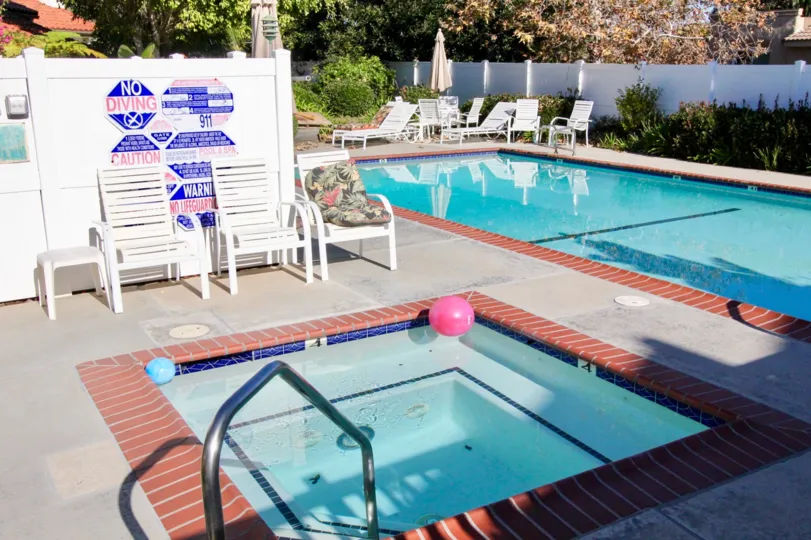 Lovely day at the pool in Sunset Village, San Clemente, Califronia