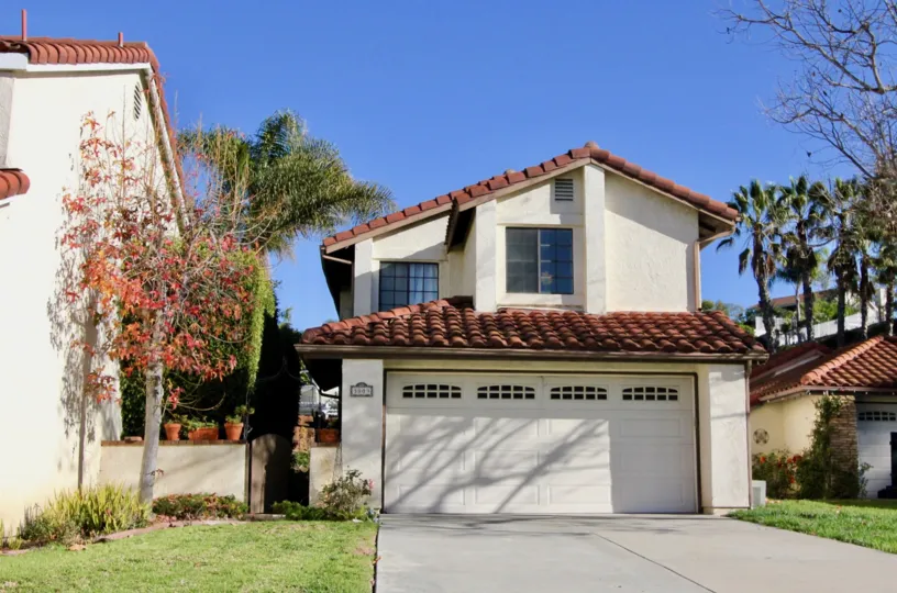 THE Tocayo Canyon CONTAIN 5 bedroom, plus office and 2 bonus room Mediterranean villa with 5. 5 baths and 4 fireplaces within a staggering 6800 square feet of living space, plus it's 728 sqft. loggia spanning across the back of the home.