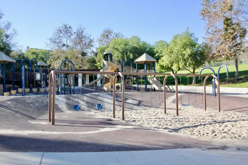 The Trinidad in the San Clemente with the garden and children's picnic park