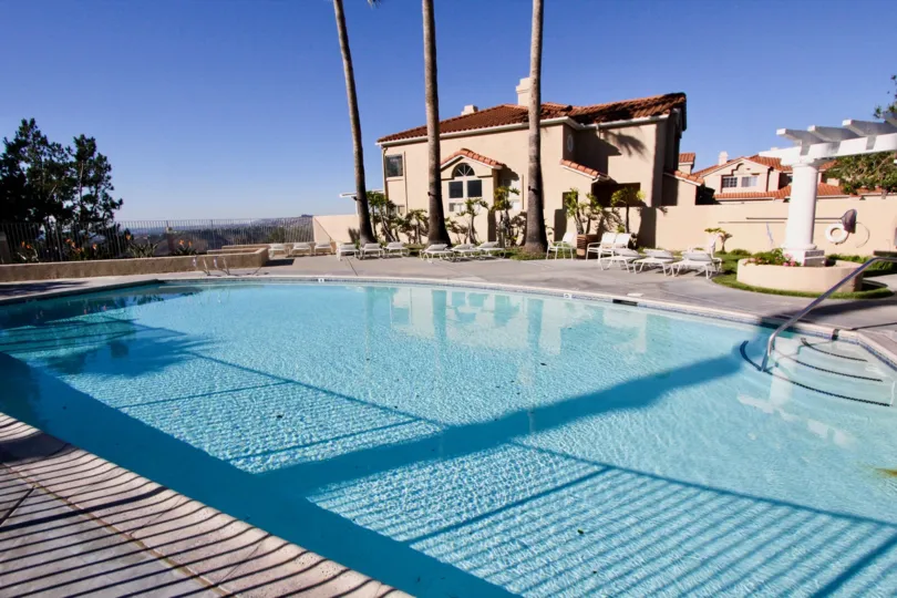 Vilamoura townhomes are a great investment with a beach close location and affordable entry level prices for San Clemente.