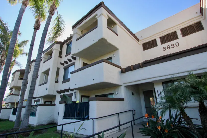 Apartment in Sunny Vista Oceana with access to balcony and great views