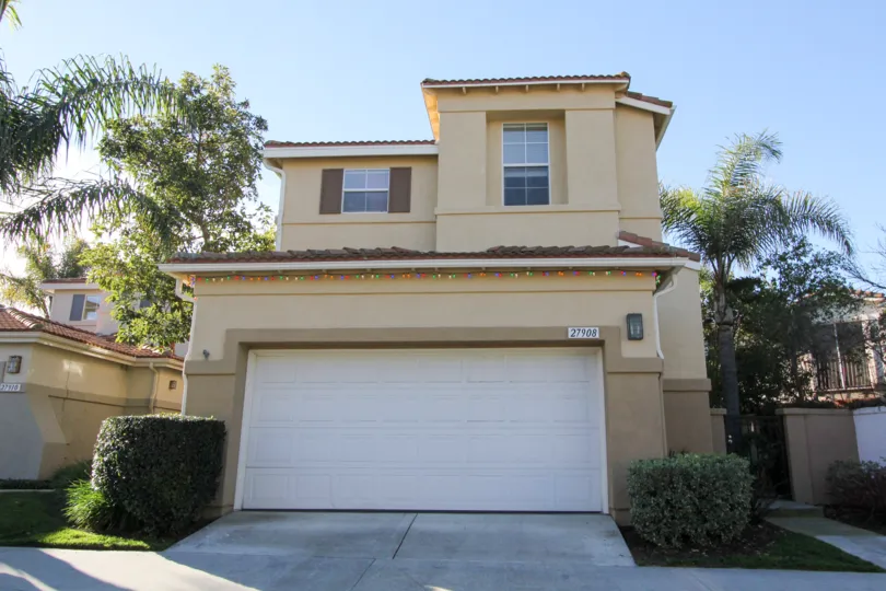 A sunny day at Campanilla Community in San Juan Capistrano, California