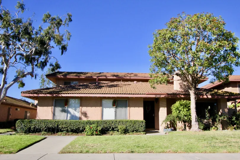 Clear skies and lawn at Capistrano Villas in San Juan Capistrano, CA