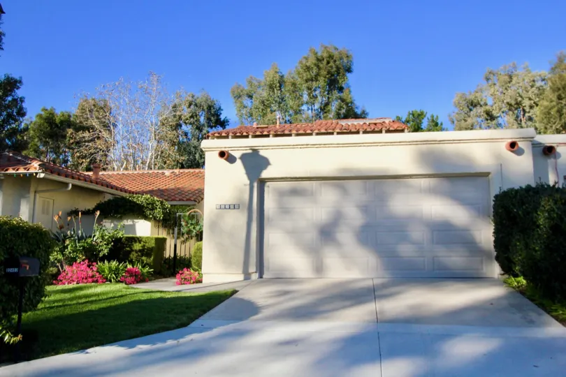 Flowers and front lawn at Captains Hill in San Juan Capistrano, CA