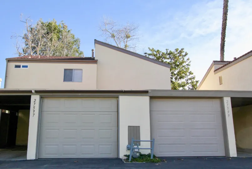 Clean living at Sun Hollow in San Juan Capistrano, California.