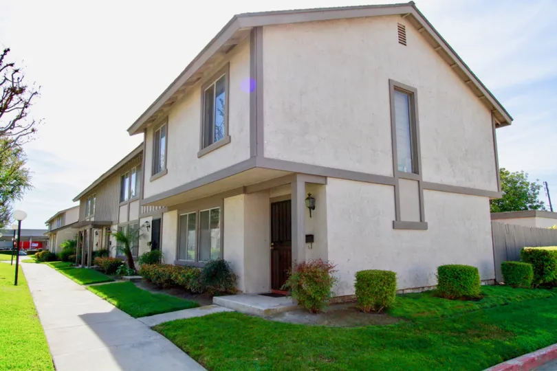 Beige exterior for the Bradford Place in Santa Ana, California