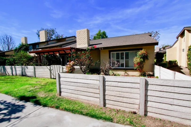 Shady Hollow House Building with Beautiful Front View Location at Santa Ana city in Califorina