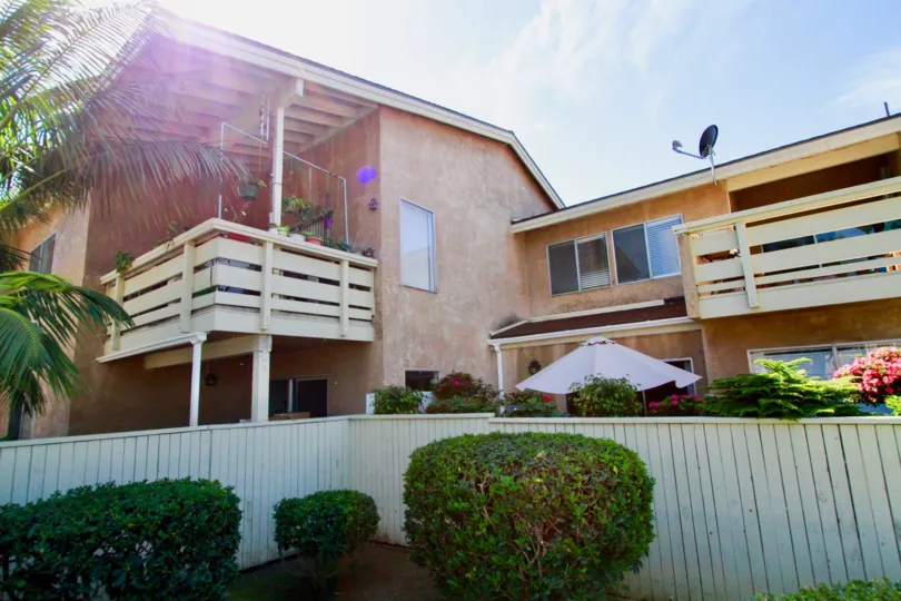 Summer Green Community Condos Santa Ana California