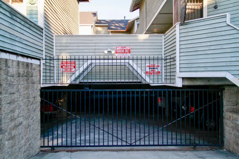 clean and clear the garage in front of the building in Sunwood Square