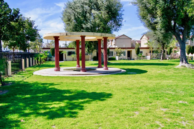 Village Gardens have Beautiful Green Park Location at Santa Ana city in Califorina