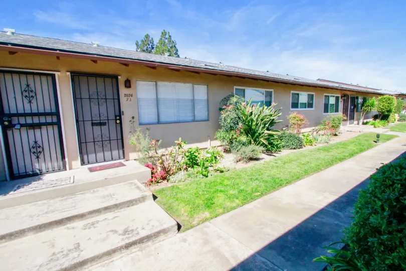 This is a picture of an apartment complex in Santa Ana, CA