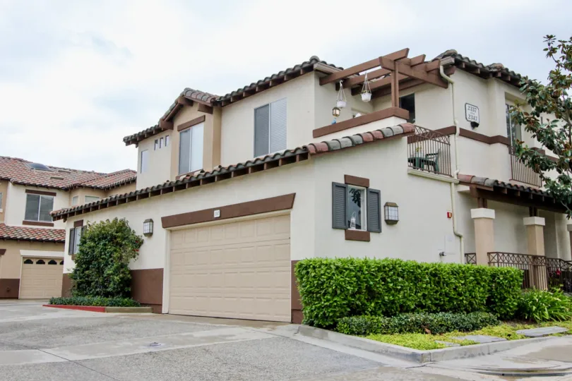 Awesome view of villa with modern roof top and space around in Orchards in Tustin