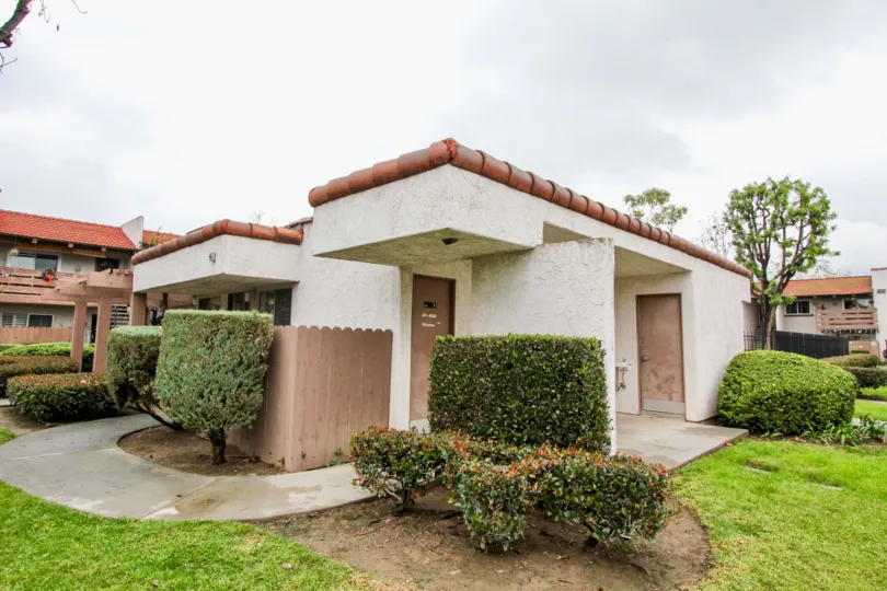 the quail meadows is a technical house off the tustin city in california