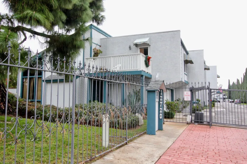 The lovely gated community of Cascades located in Tustin, California offers that neighborhood feel within the luxury of a gated community.