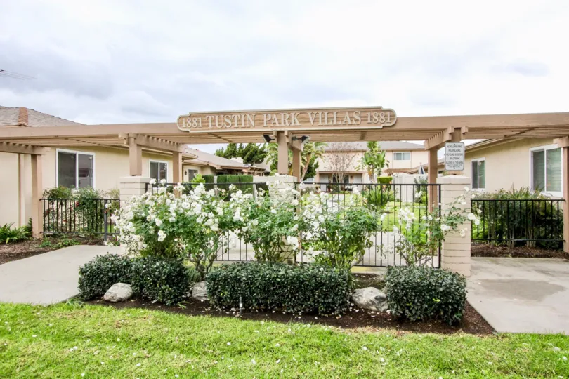 this tustin park villas is a beautiful gardening house of the tustin city in california