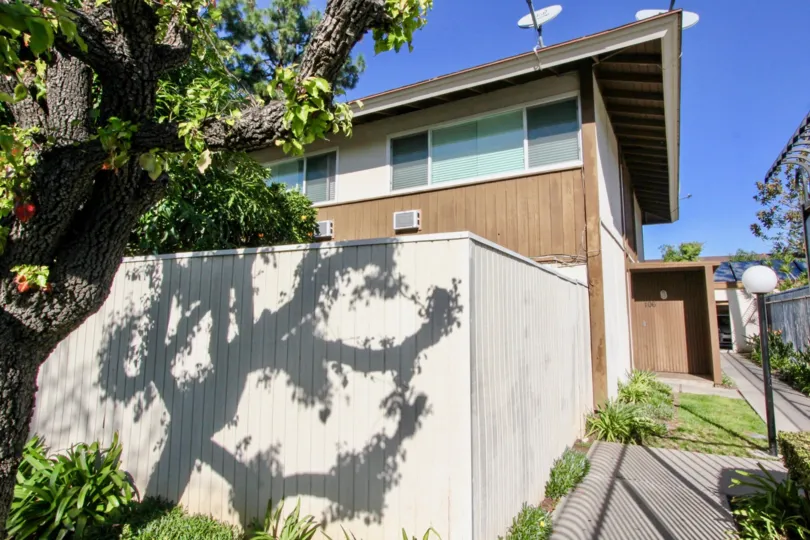 Fabulous villa with skyview having dish antennas and trees around in Tustin Village of Tustin