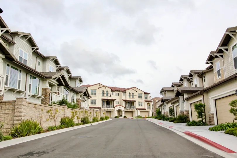 Palisades at Vista Del Verde Yorba Linda California having good wooden works in roof and road is very nice