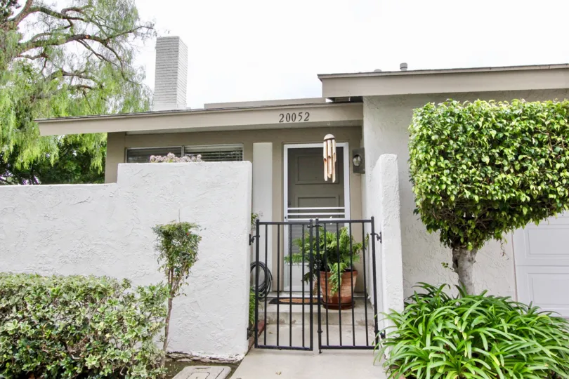 Woodgate Yorba Linda California flat model of house adds beautiness and merged with nature