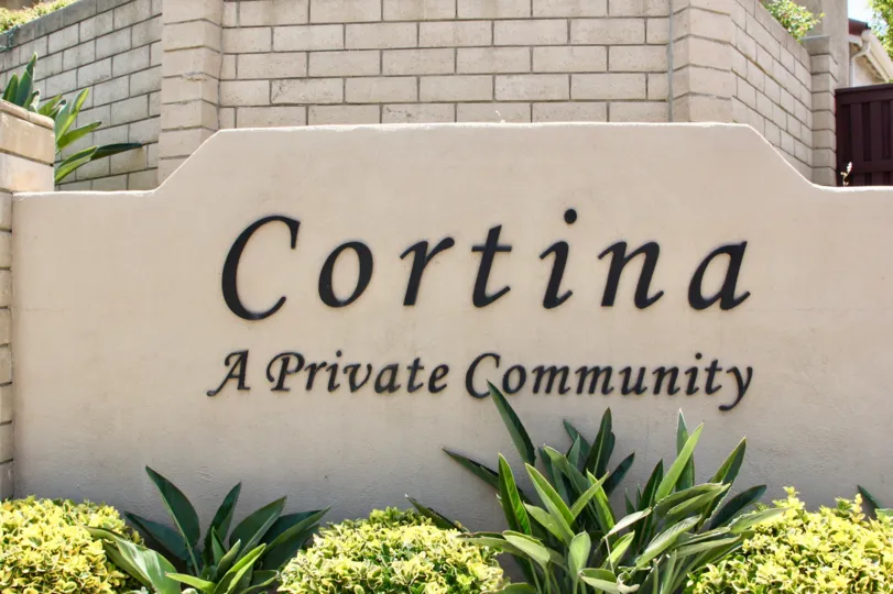 A cortina is a private community for a living place with cool