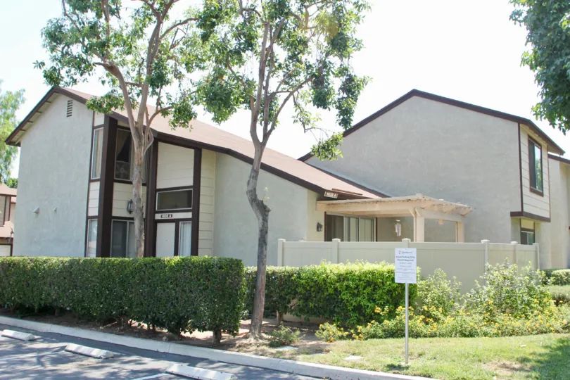 Laurelwood House Building with Lawn Location at corona City in Califorina