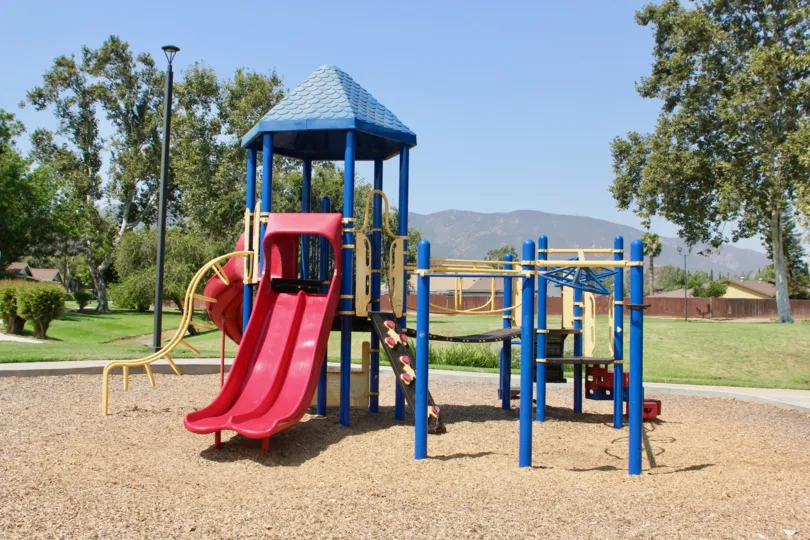 Village Grove Four Plex park with garden children's playing place